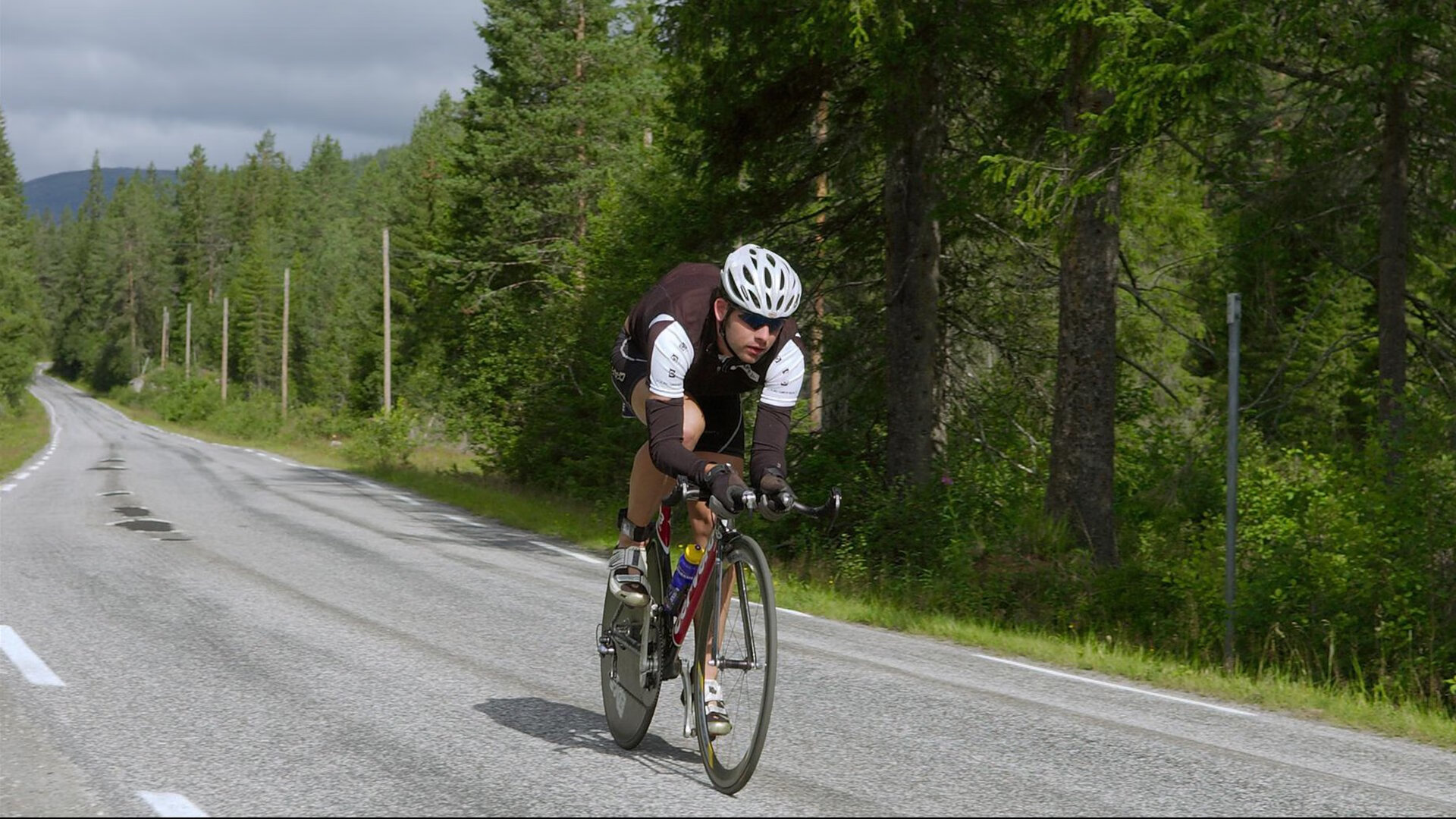 步行者横扫天津队，乔治状态火热，一场跨越太平洋的篮球对话