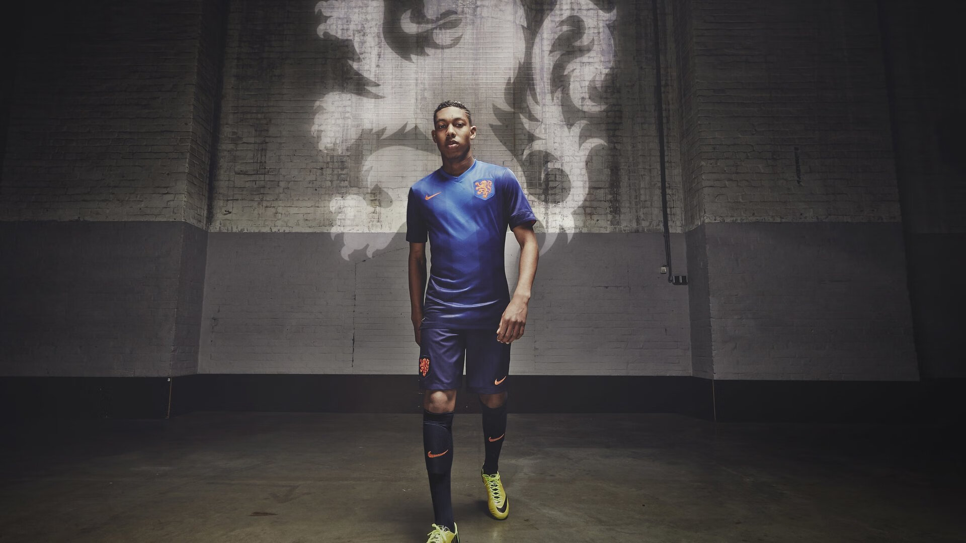 逆转的史诗，纳达尔在拉沃尔杯的法网式高光